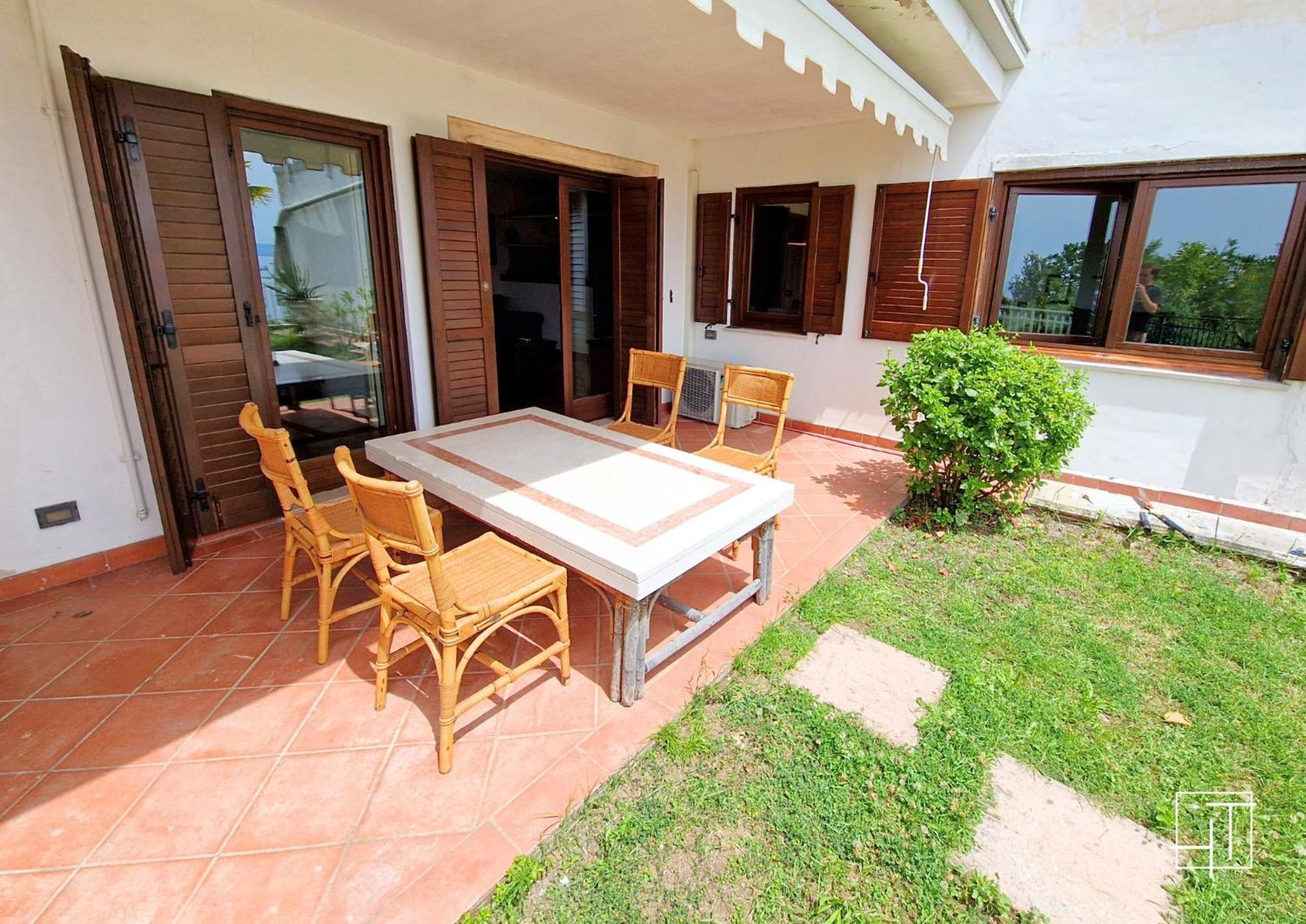 Appartamento Ht - Loft Al Castello Di Miramare Con Vista Grignano  Esterno foto
