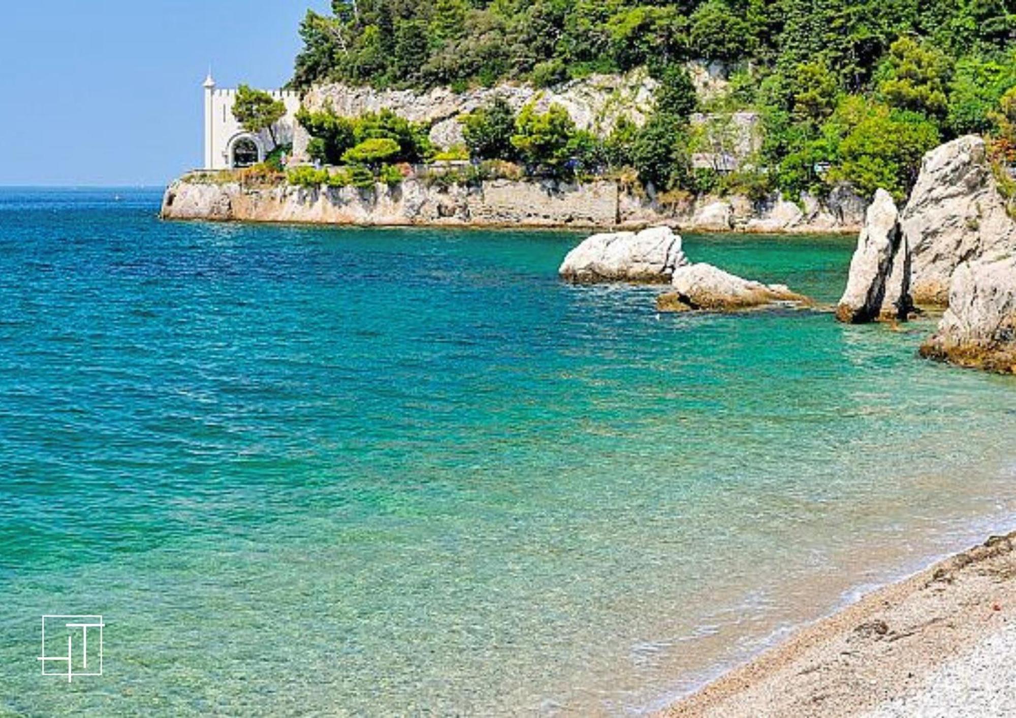 Appartamento Ht - Loft Al Castello Di Miramare Con Vista Grignano  Esterno foto